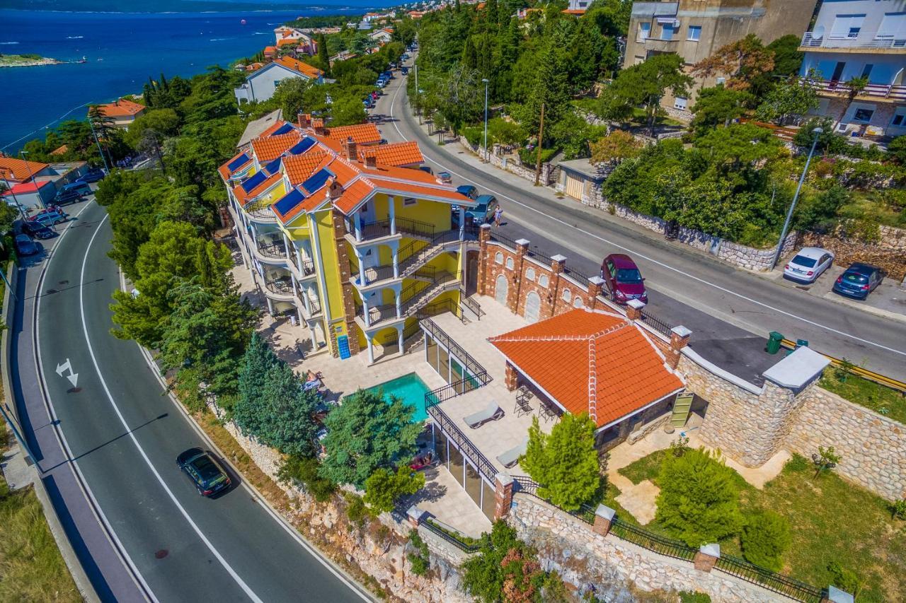 Palace Paulina Residence Novi Vinodolski Eksteriør bilde